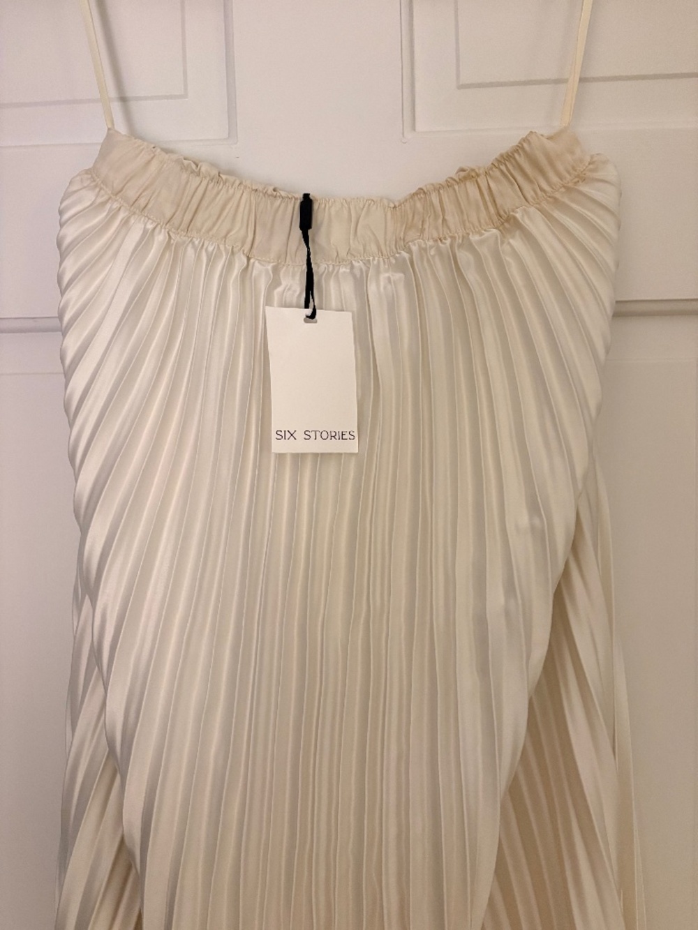 White strapless dress with neck drape. NEW